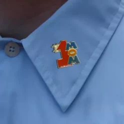 Bewild #1 Mom Lapel Pin