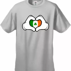 Bewild Cartoon Heart Hands Irish Flag Men's T-Shirt St.Patricks Day