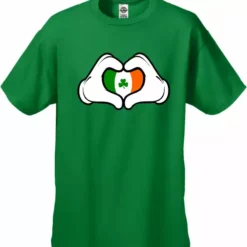 Bewild Cartoon Heart Hands Irish Flag Men's T-Shirt St.Patricks Day
