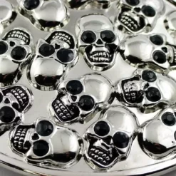 Bewild Chrome Skull Pile Buckle With FREE Leather Belt