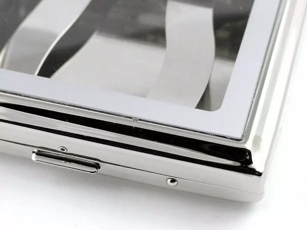 Bewild Clear See Thru Window Cigarette Case (For Regular Size Only) 6 Bewild Clear See Thru Window Cigarette Case (For Regular Size Only)