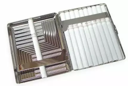 Bewild Designer Cigarette Case (For Regular Size & 100's) 4 Bewild Designer Cigarette Case (For Regular Size & 100's)