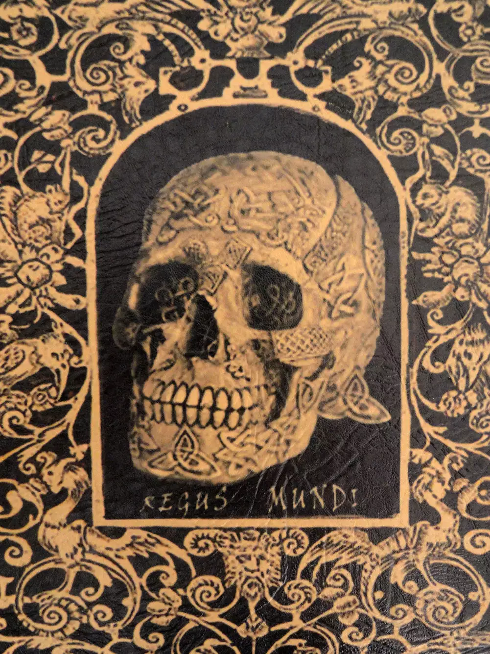 Bewild Diversion Safes, Trays & Containers Diversion Safe - Skull Of The King Of Spirits Regus Mundi Book Safe (Large) 8 Bewild Diversion Safes, Trays & Containers Diversion Safe - Skull Of The King Of Spirits Regus Mundi Book Safe (Large)