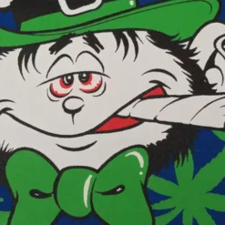 Bewild St.Patricks Day Irish Pothead T-Shirt - Highrish Stoned Leprechaun T-Shirt