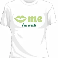 Bewild St.Patricks Day Kiss Me I'm Irish Girls T-Shirt