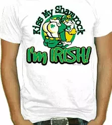 Bewild Kiss My Shamrock I'm Irish Mens T-Shirt