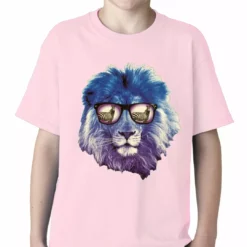 Bewild Cool Funny & Offensive Lion Wearing Sunglasses Looking At A Zebra Kids T-shirt