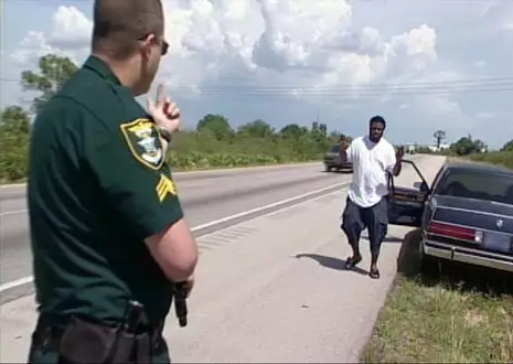 Bewild Cool Funny & Offensive Police My Job Is To Protect Your Ass Not Kiss It Men's- T- Shirt 11 Bewild Cool Funny & Offensive Police My Job Is To Protect Your Ass Not Kiss It Men's- T- Shirt