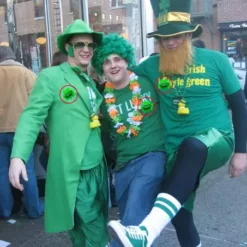 Bewild Accessories St. Patrick's Day Jumbo Flashing Shamrock Pin 15 Bewild Accessories St. Patrick's Day Jumbo Flashing Shamrock Pin