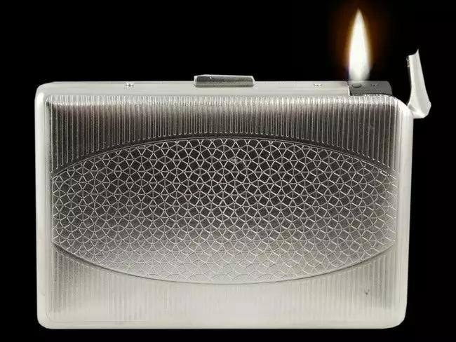 Bewild Supreme 2 In 1 Cigarette Case With Built In Lighter (For Regulars Size Cigarettes) Cigarette Cases 5 Bewild Supreme 2 In 1 Cigarette Case With Built In Lighter (For Regulars Size Cigarettes) Cigarette Cases