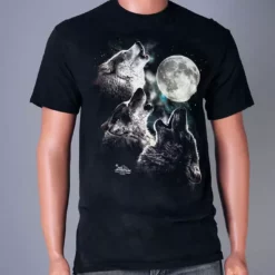 Bewild The Mountain Apparel Three Wolf Moon Men's Big Face T-Shirt