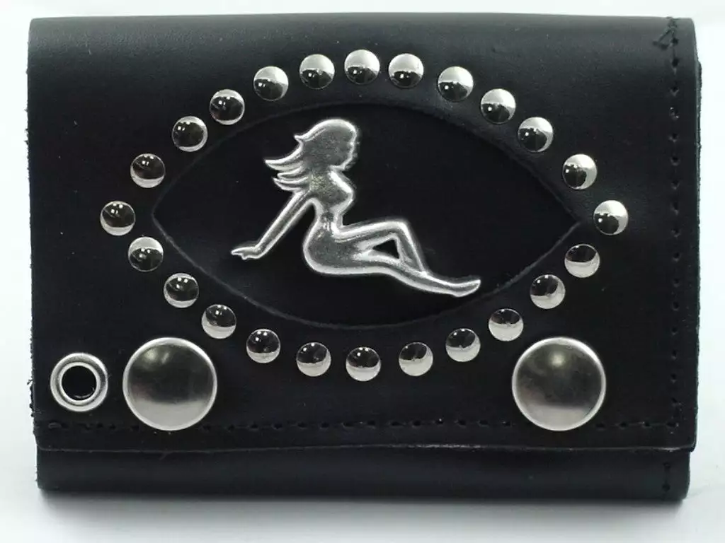 Bewild Trucker Babe Studded Premium Leather Chain Wallet 4 Bewild Trucker Babe Studded Premium Leather Chain Wallet