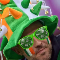 Bewild Wayfarer Sunglasses With Mini Shamrock Pattern